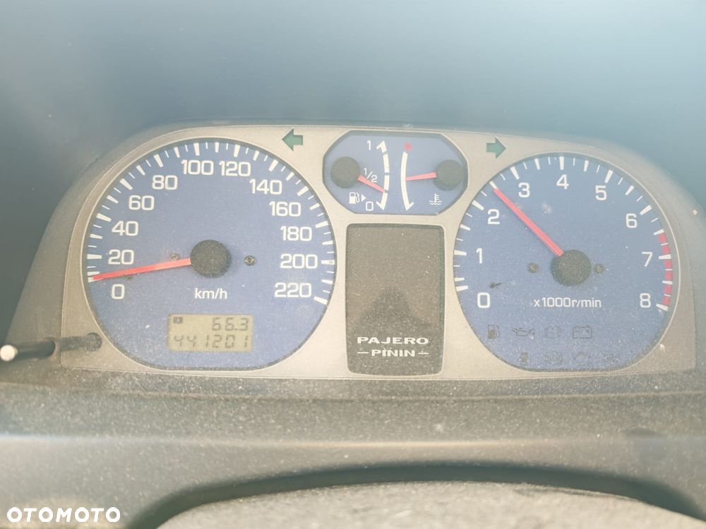 Mitsubishi Pajero Pinin 1.8 Motion - 10