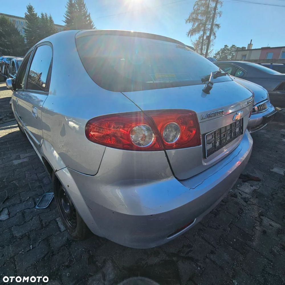 klapa bagażnika / Chevrolet Lacetti (hatchback) - 3