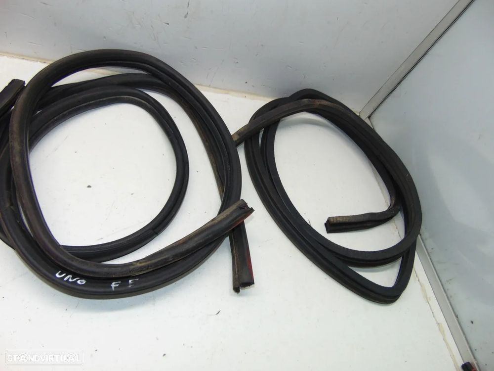 Fiat Uno borrachas - 5