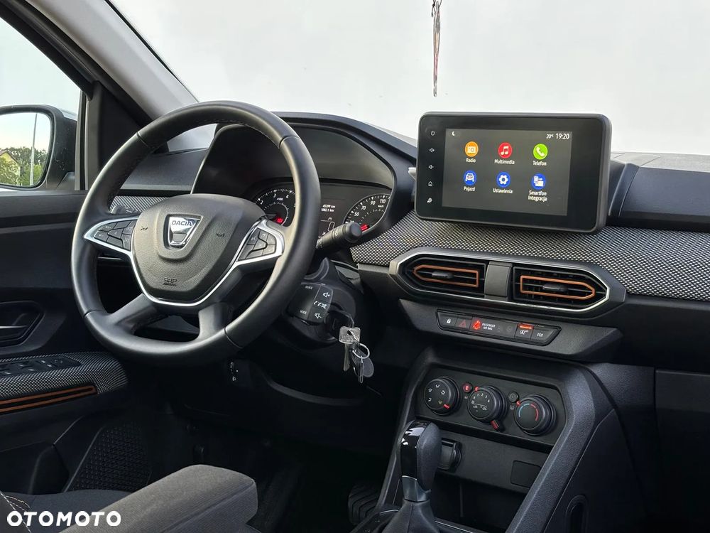 Dacia Sandero TCe 90 CVT Journey - 14