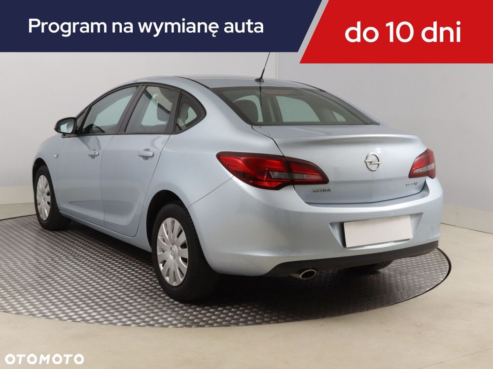 Opel Astra - 6