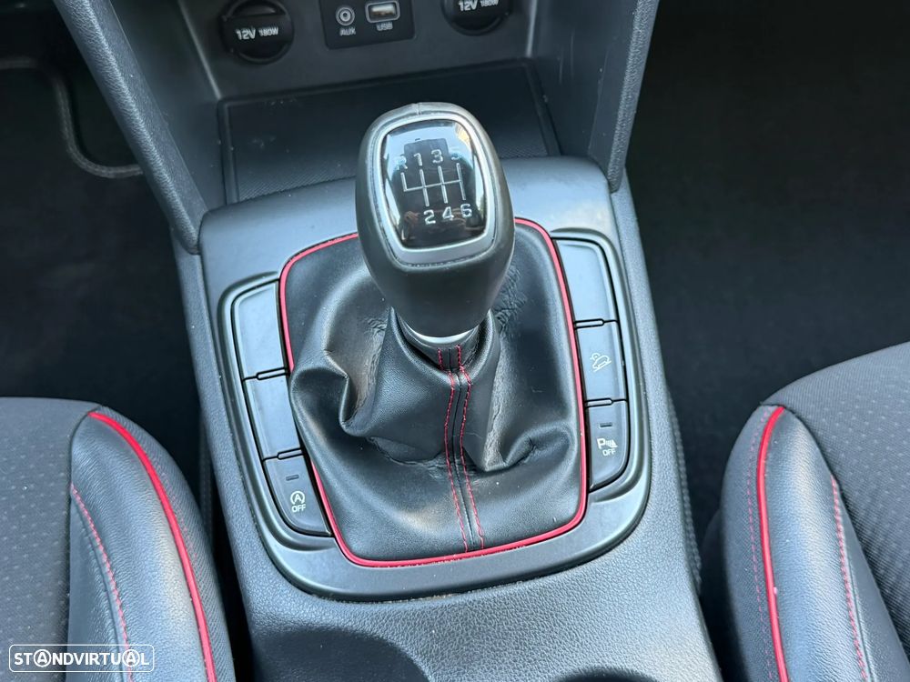 Hyundai Kauai 1.0 T-GDi Premium Pele/Tec Ver.+Nav+Vision - 12