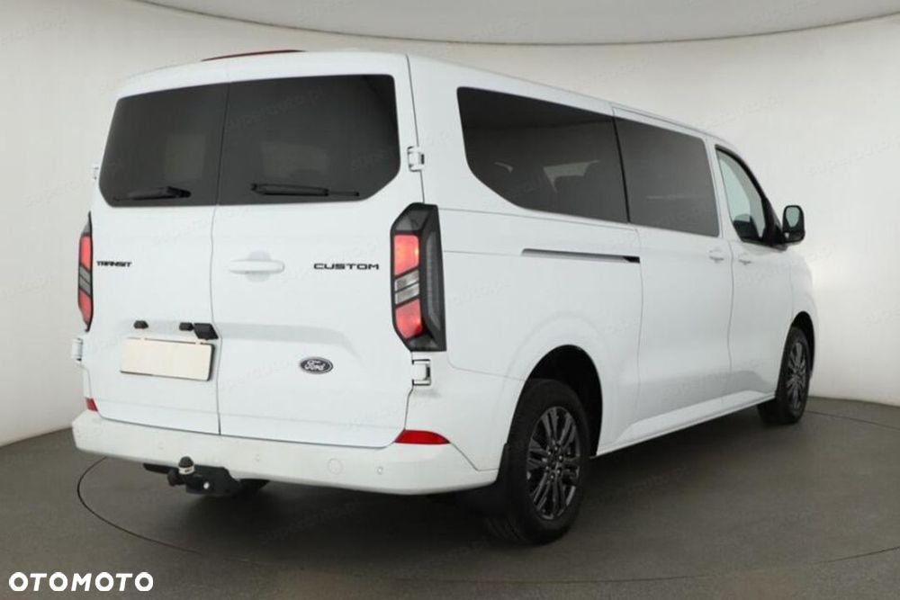 Ford Transit Custom - 5
