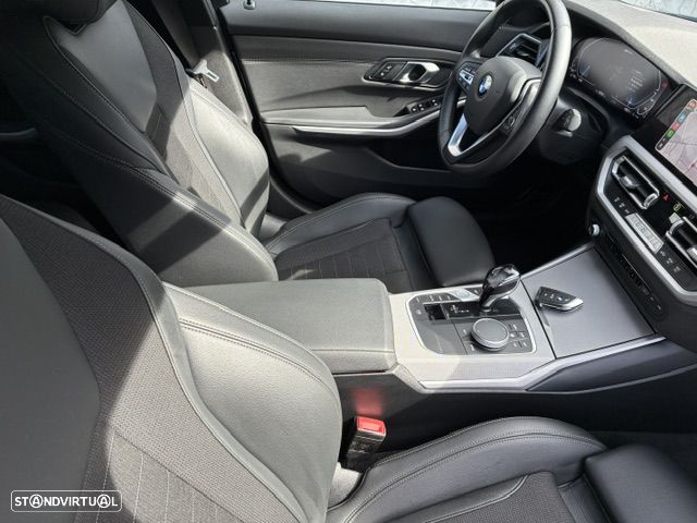 BMW 320 e Line Sport Auto - 23