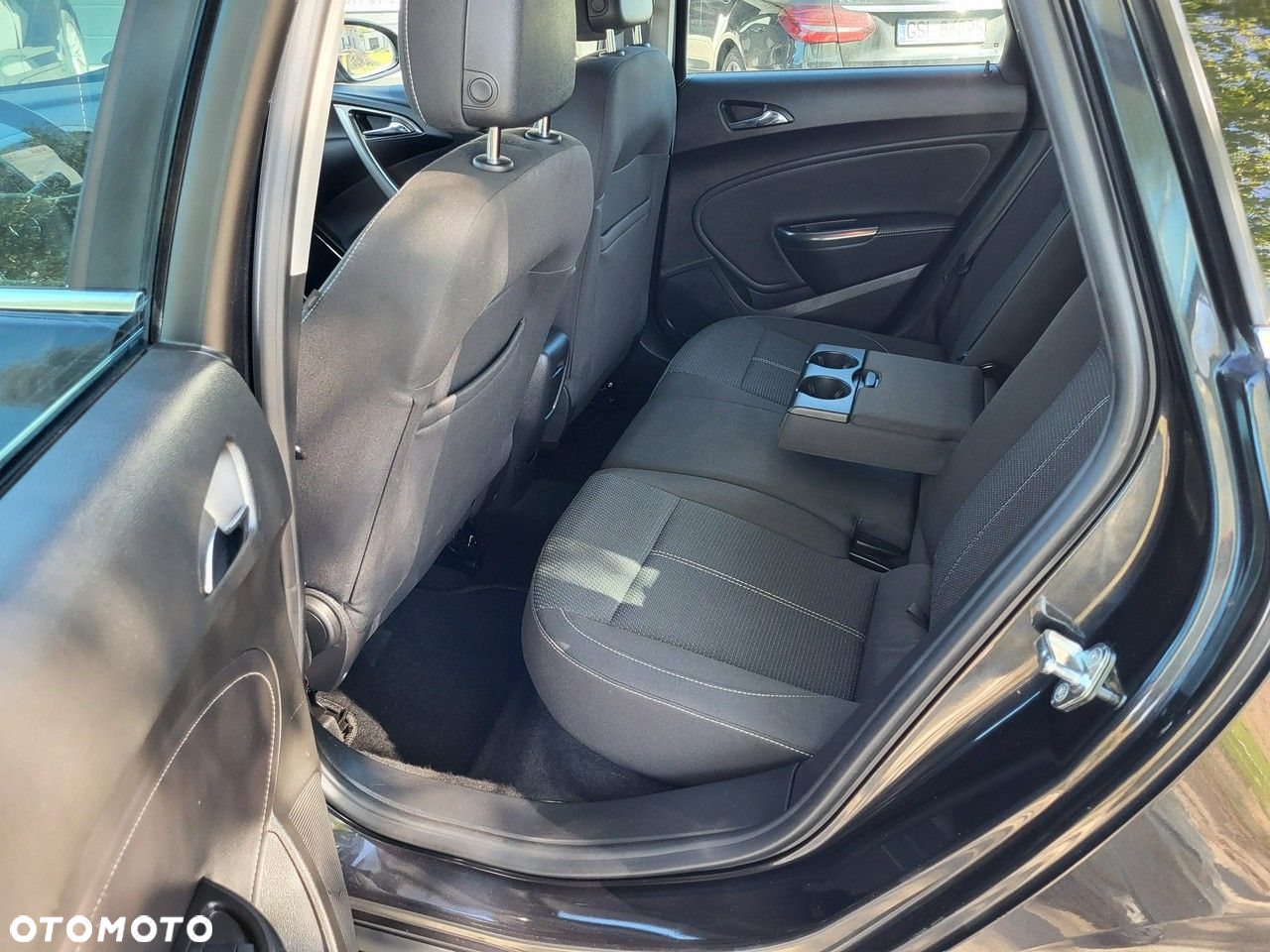 Opel Astra 2.0 CDTI DPF Innovation - 19