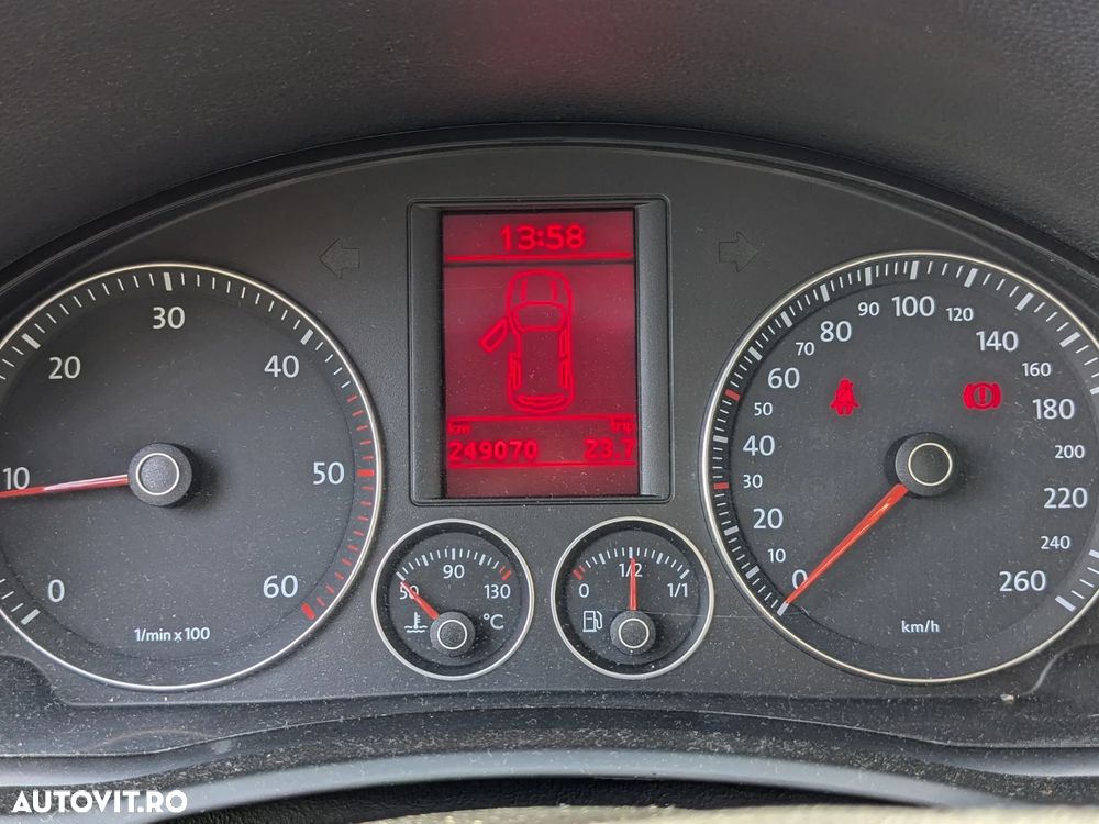 Volkswagen Golf 1.9 TDI Comfortline - 10