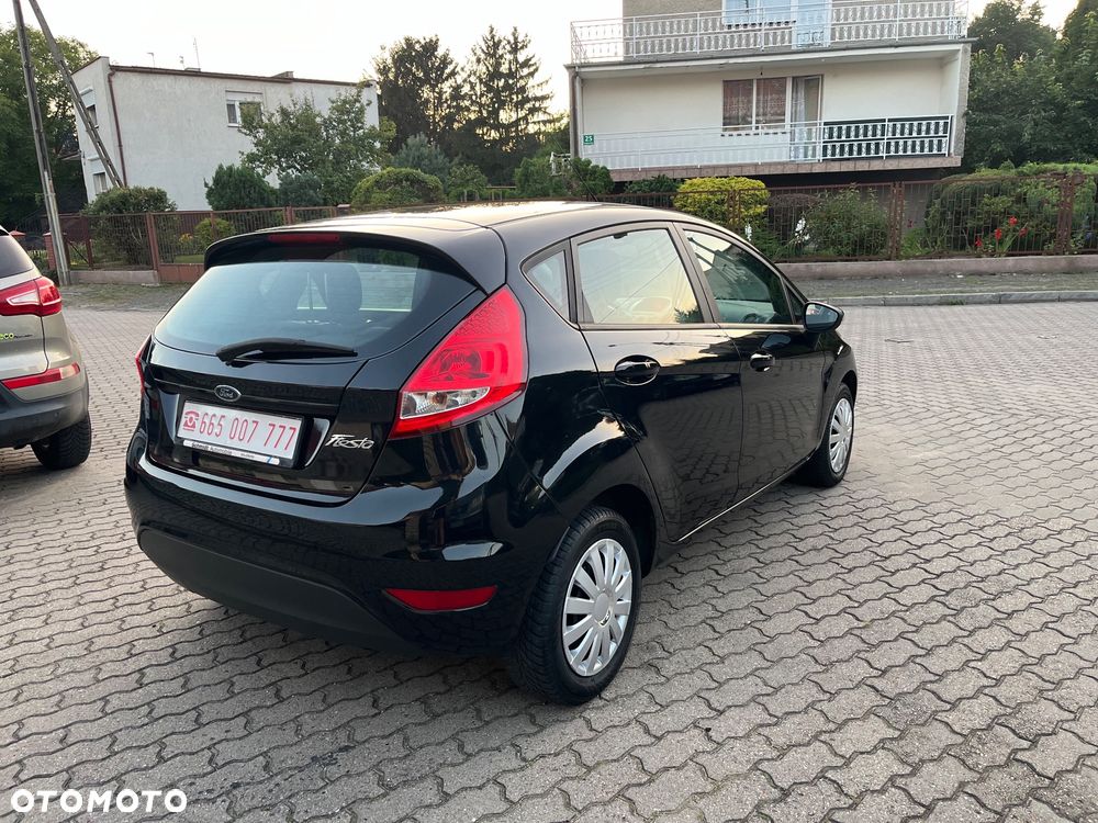 Ford Fiesta 1.25 Ambiente - 19