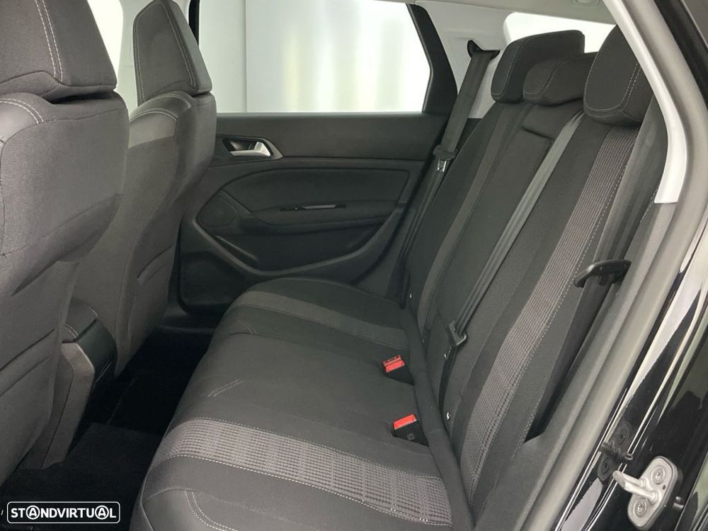 Peugeot 308 SW 1.2 PureTech Allure - 12