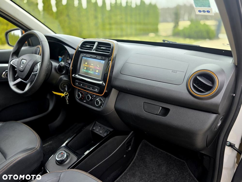 Dacia Spring Electric 45 Expression - 11