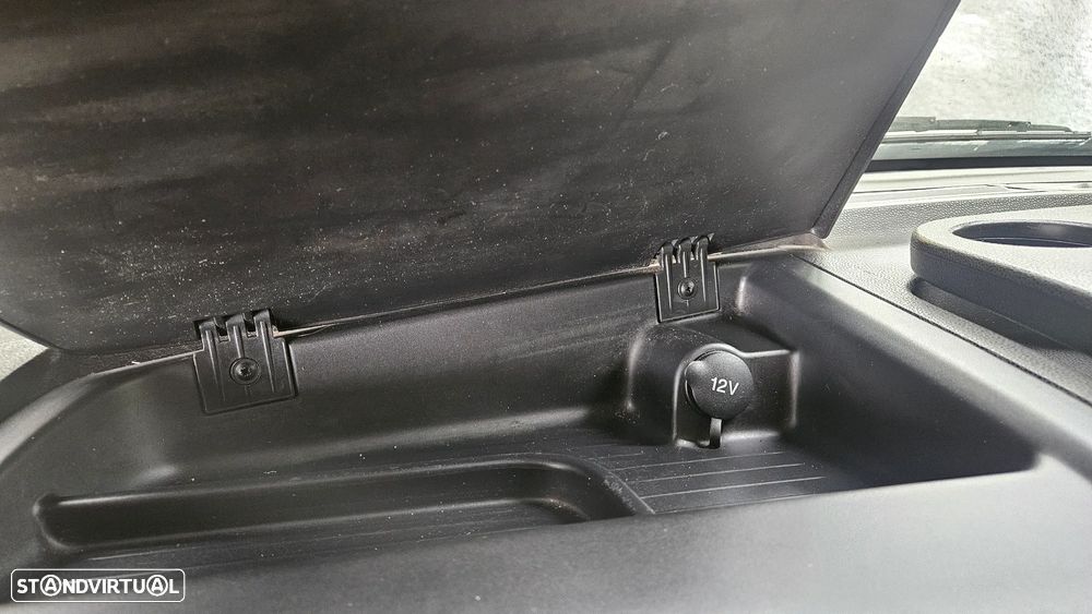 Ford Transit Caixa Aberta + Cab. Dupla - 22