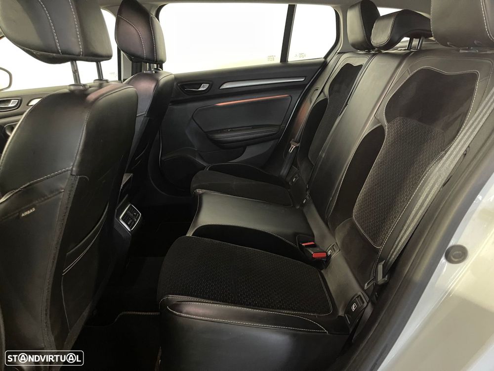 Renault Mégane Sport Tourer 1.5 dCi Intens - 24