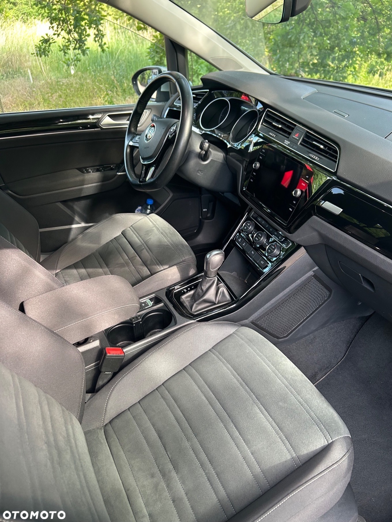 Volkswagen Touran 2.0 TDI BMT Highline DSG - 28