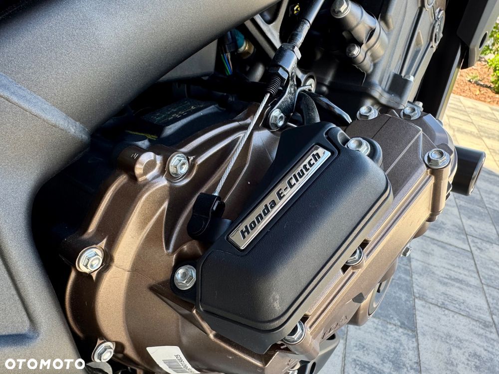 Honda CB - 15