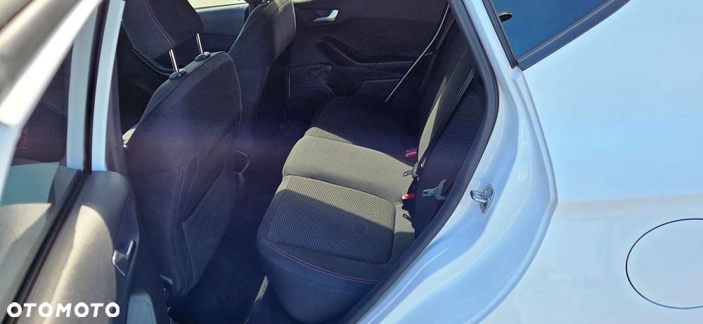 Ford Fiesta 1.1 S&S ST-LINE - 18