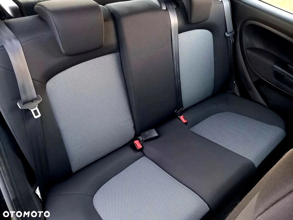 Fiat Grande Punto Actual 1.2 8V Estiva - 23