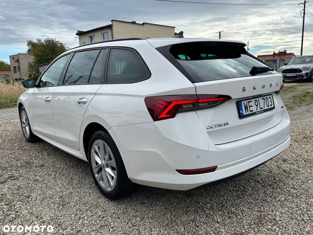 Skoda Octavia 1.5 TSI e-Tec Ambition DSG - 11