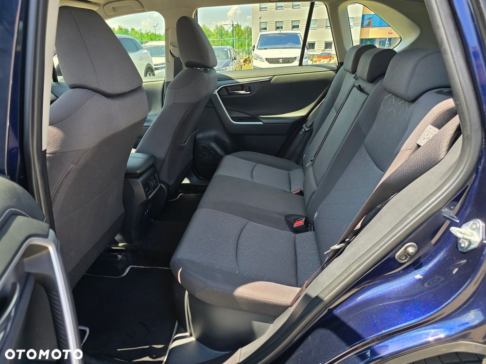 Toyota RAV4 - 12