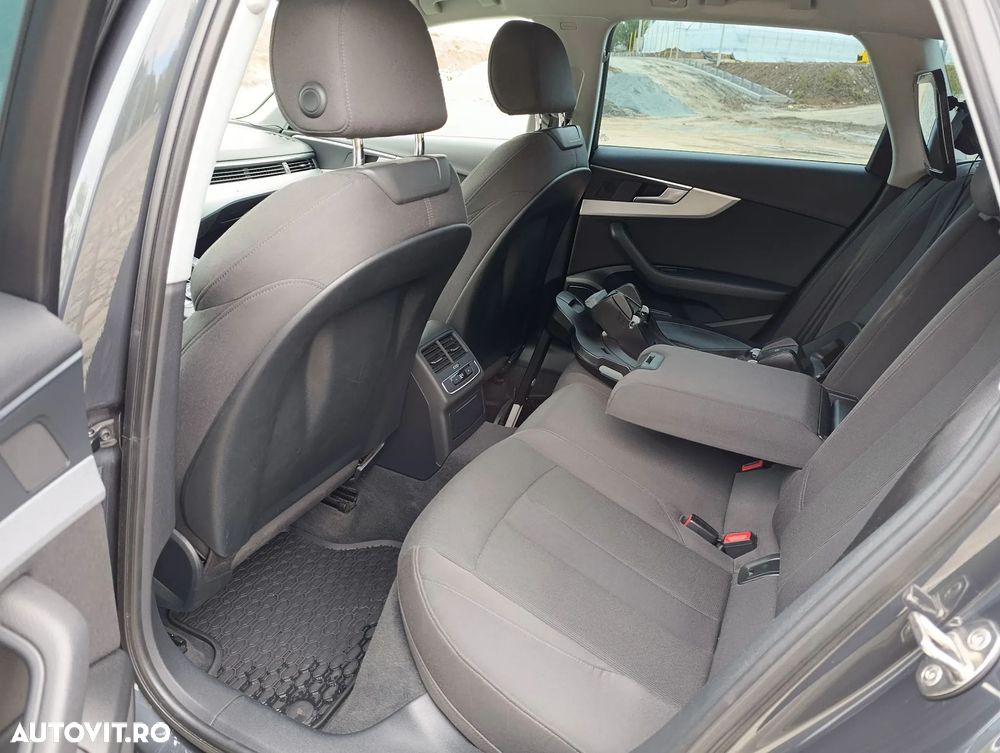 Audi A4 Avant 2.0 TDI S tronic quattro sport - 12