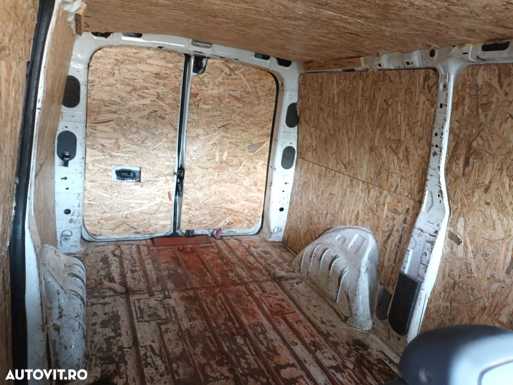 Dezmembrari  Fiat SCUDO (272, 270)  2007  > 0000 1.6 D Multijet Motor - 21