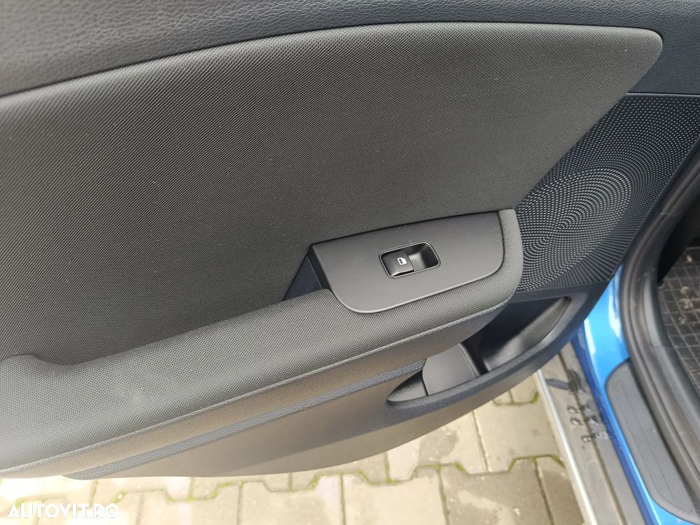 Kia XCeed 1.5 T-GDI 7DCT City - 23