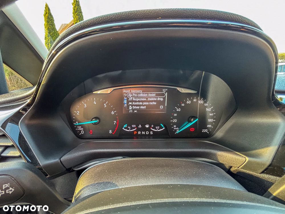 Ford Fiesta 1.0 EcoBoost S&S TITANIUM - 9