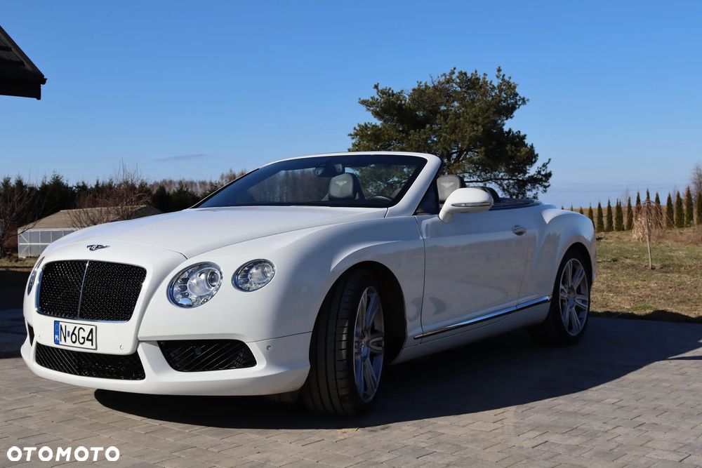 Bentley Continental GT V8 Convertible - 2
