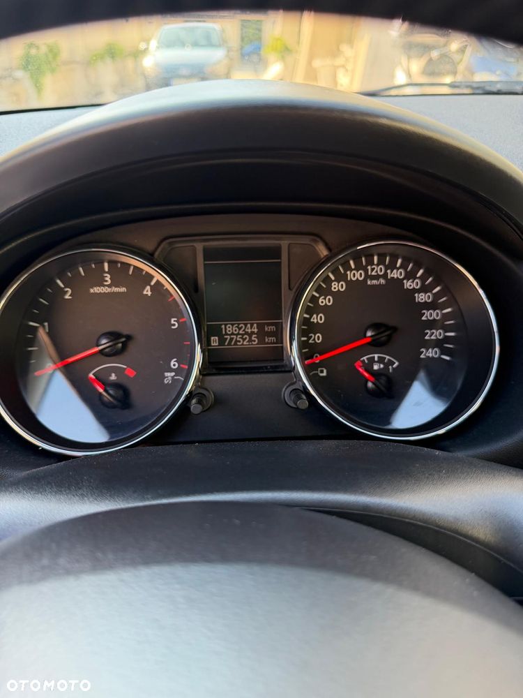 Nissan Qashqai 1.6 DCi Tekna - 21