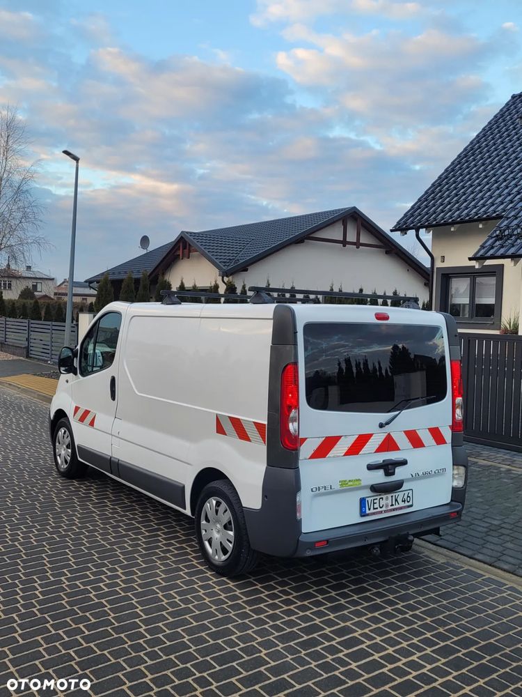 Opel Vivaro - 6