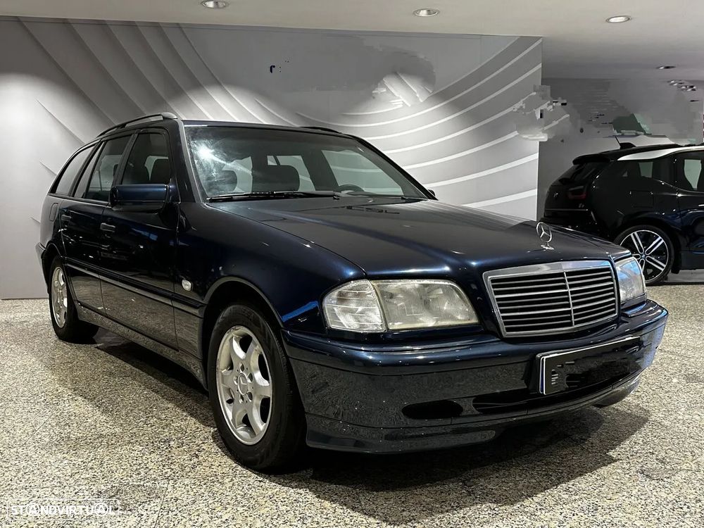 Mercedes-Benz E 220 - 2