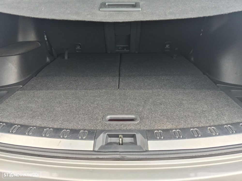 Nissan Qashqai +2 1.6 dCi Tekna Premium 18 360 S&S - 11