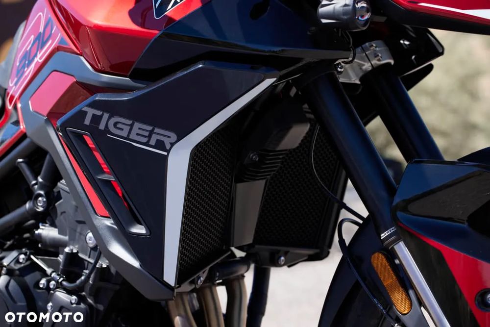 Triumph Tiger - 9