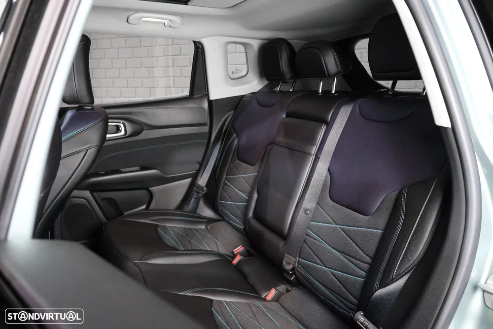 Jeep Compass 1.5 TG e-Hybrid Upland DCT - 17