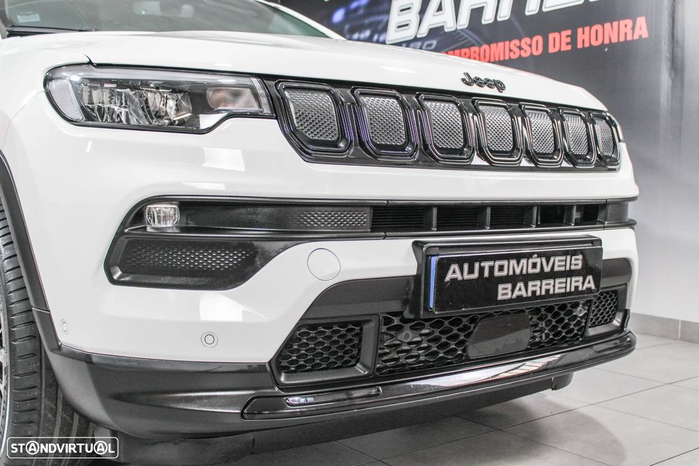 Jeep Compass 1.6 MultiJet Night Eagle - 24
