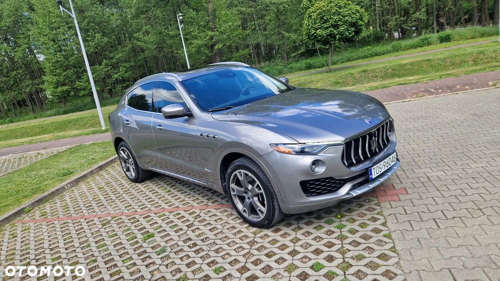 Maserati Levante S Q4 GranLusso - 3