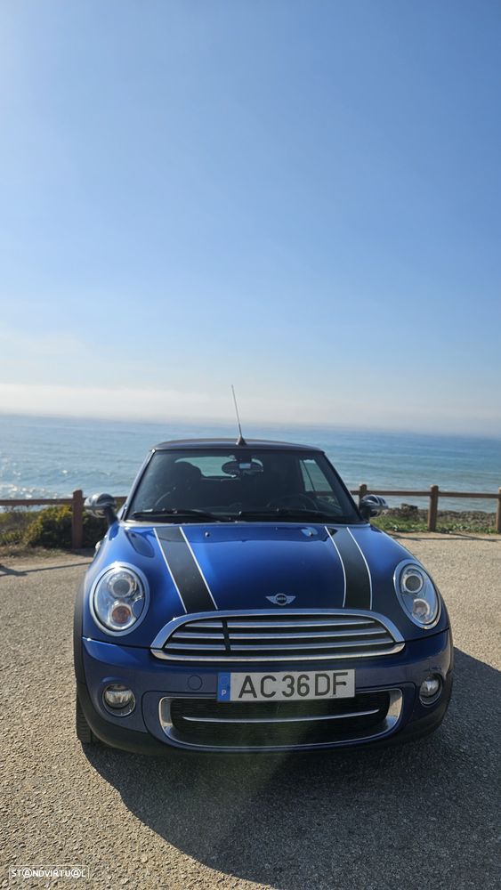 MINI Cabrio Cooper D - 16