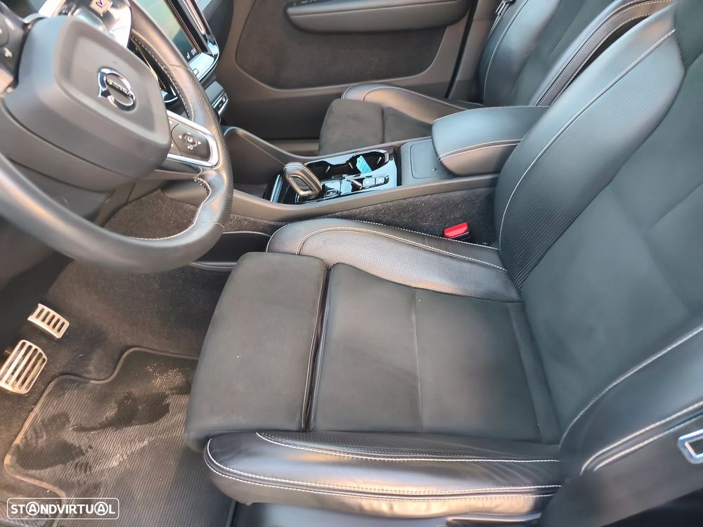 Volvo XC 40 - 3