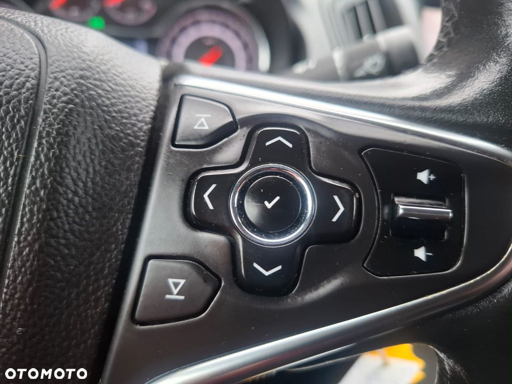 Opel Insignia 2.0 CDTI automatik Innovation - 16