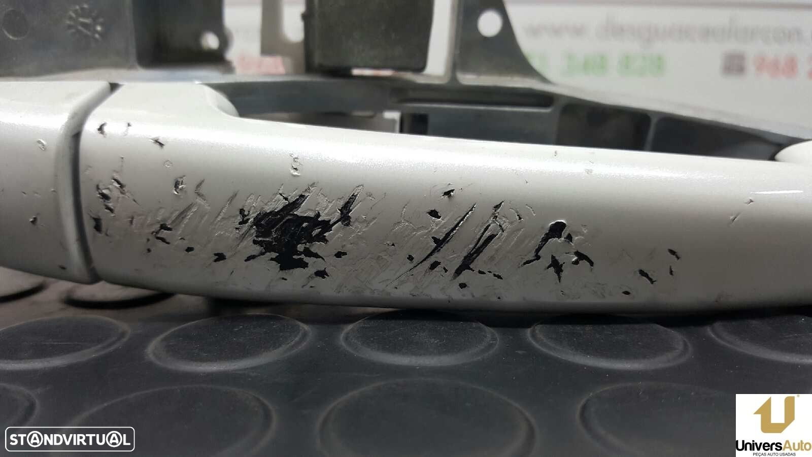 PUXADOR EXTERIOR FRENTE DIREITO PEUGEOT 2008 (--.2013->) GT LINE - 2