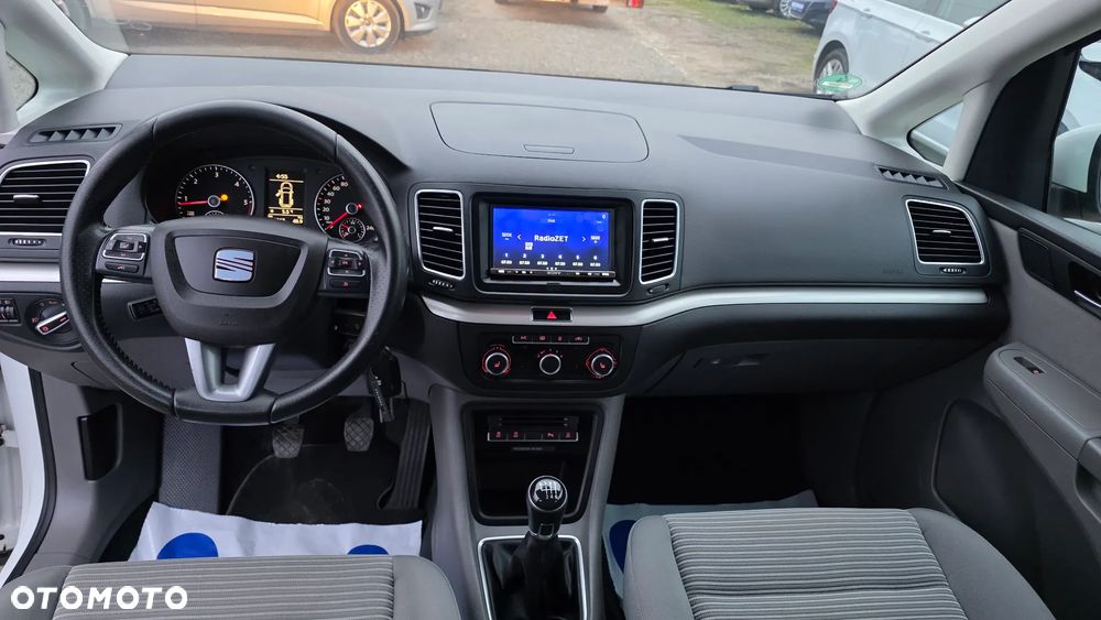 Seat Alhambra 2.0 TDI Ecomotive Reference - 25