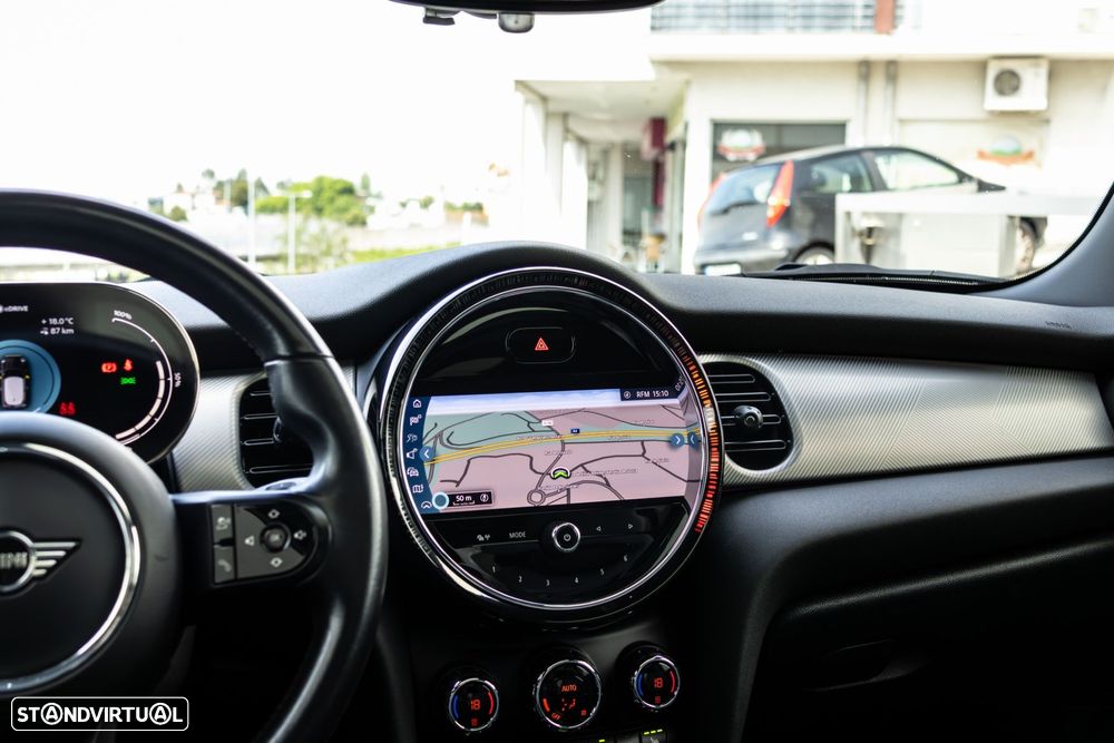 MINI 3 Portas Cooper E Classic S - 34