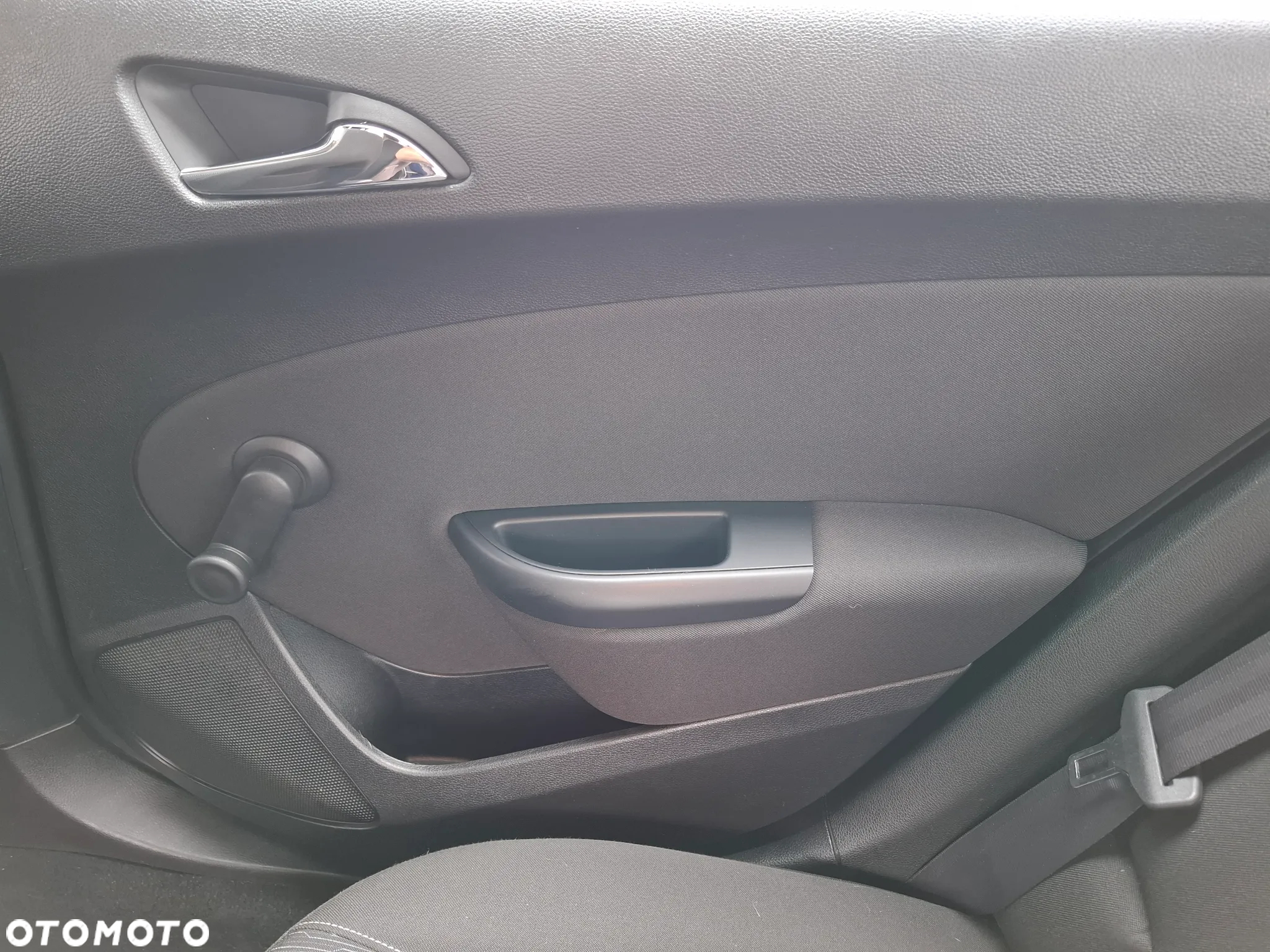Opel Astra IV 1.6 Business - 22
