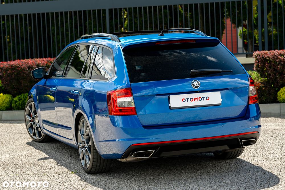 Skoda Octavia 2.0 TSI (Green tec) DSG RS - 10