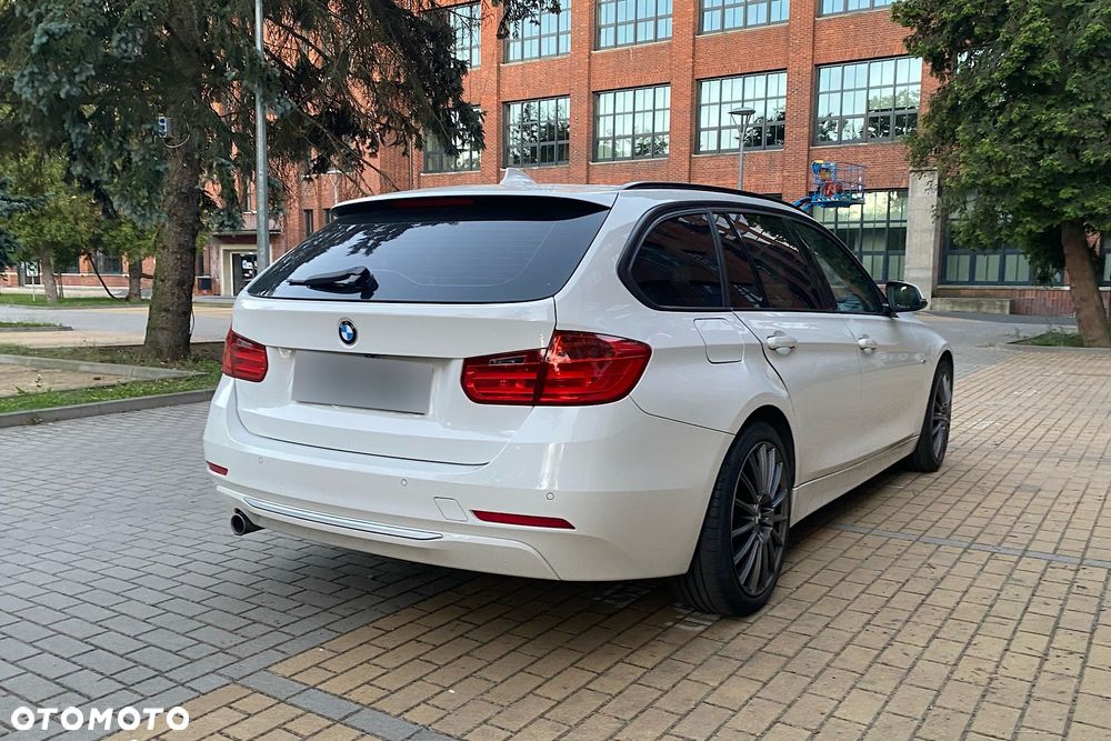 BMW Seria 3 - 16