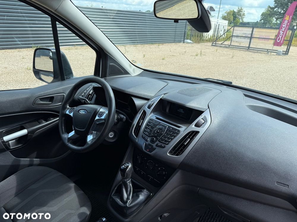 Ford Transit Connect - 22