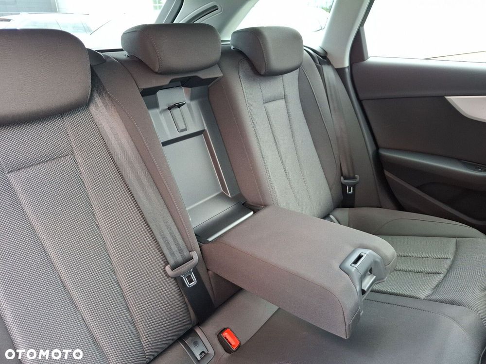 Audi A4 Avant - 20
