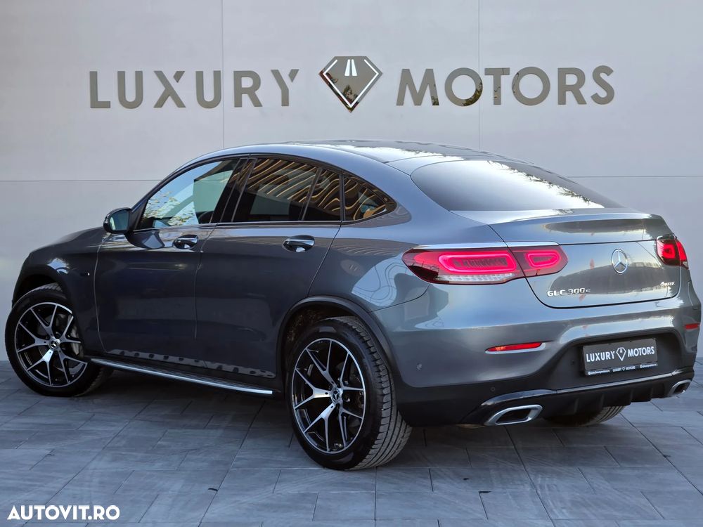 Mercedes-Benz GLC 300 e 4Matic 9G-TRONIC Edition AMG Line - 4