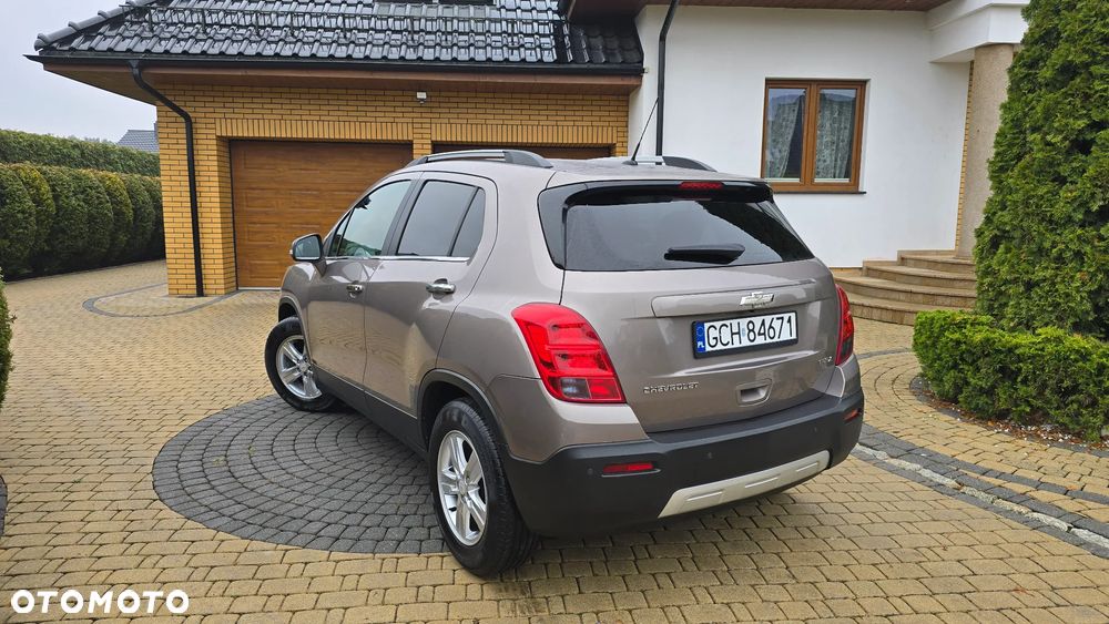 Chevrolet Trax 1.6 LT - 22