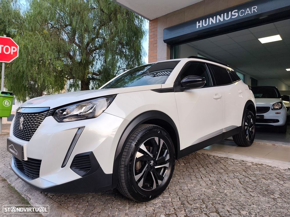 Peugeot 2008 PureTech 130 EAT8 Allure Pack - 3