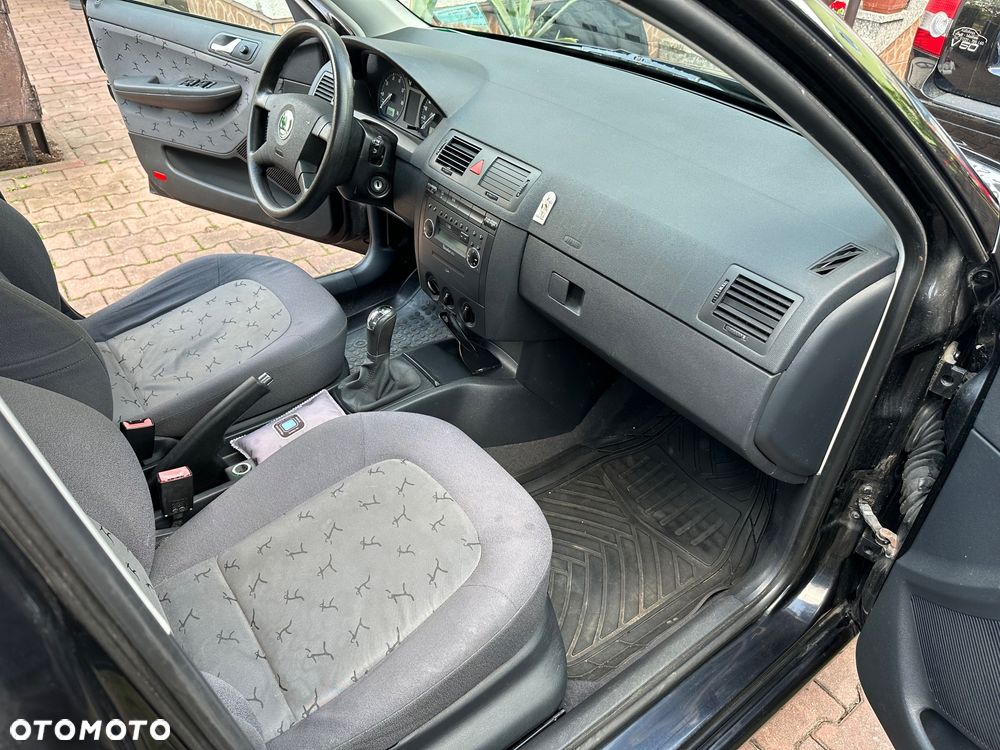 Skoda Fabia 1.4 16V Elegance - 20
