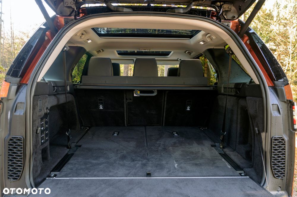 Land Rover Discovery 3.0 TD6 First Edition - 10